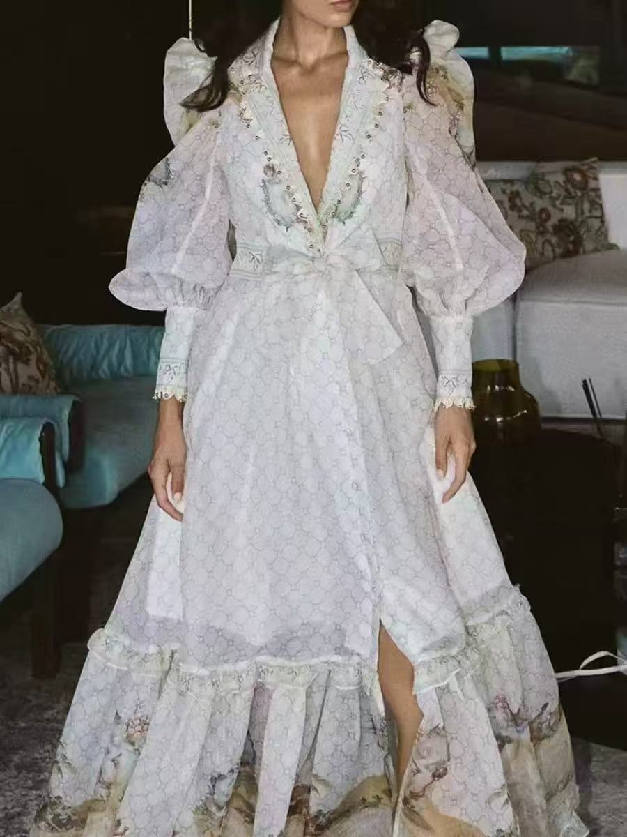 New retro palace style slim fit long dress with 2025V collar, shoulder print, tie up, waist cinching, long sleeved A-line skirt New retro palace style slim fit long dress with 2025V collar, shoulder print, tie up, waist cinching, long sleeved A-line skirt