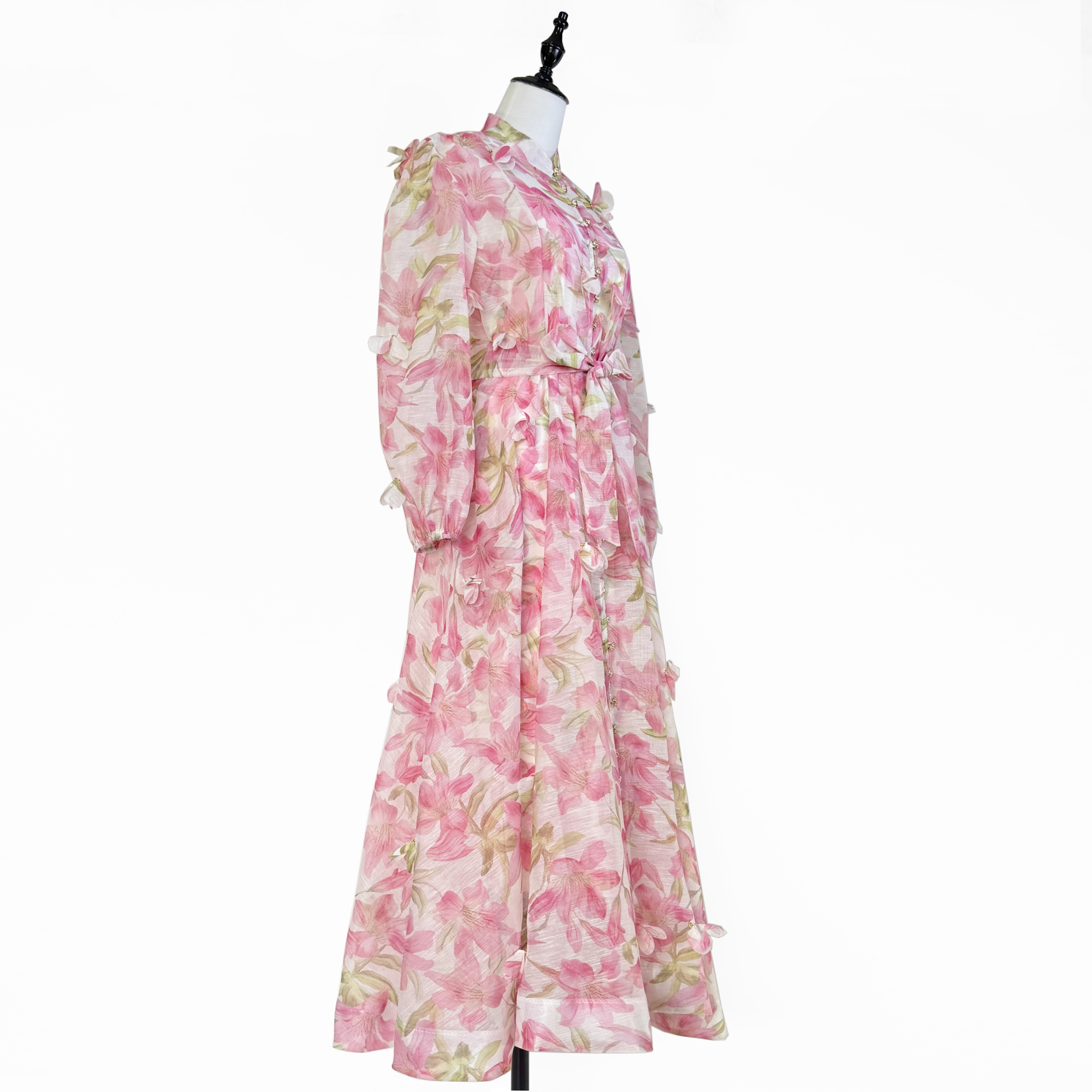 Real shot of the new Australian printed three-dimensional flower pendant with tie up waist dress, mid length large swing skirt Real shot of the new Australian printed three-dimensional flower pendant with tie up waist dress, mid length large swing skirt