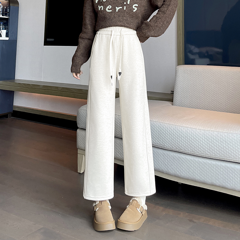 Short eight inch wide leg pants for women in autumn and winter 2025, new casual and versatile OL commuting simple and plush casual pants Short eight inch wide leg pants for women in autumn and winter 2025, new casual and versatile OL commuting simple and plush casual pants