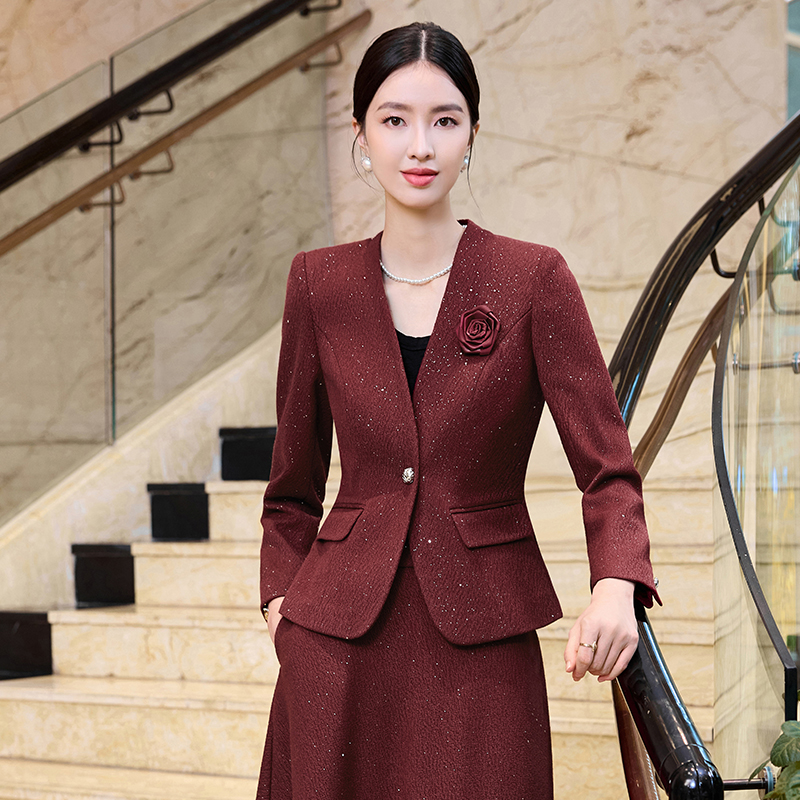 Slimming and slimming V-neck suit jacket for women in autumn, fashionable and simple temperament, versatile suit and skirt set for commuting