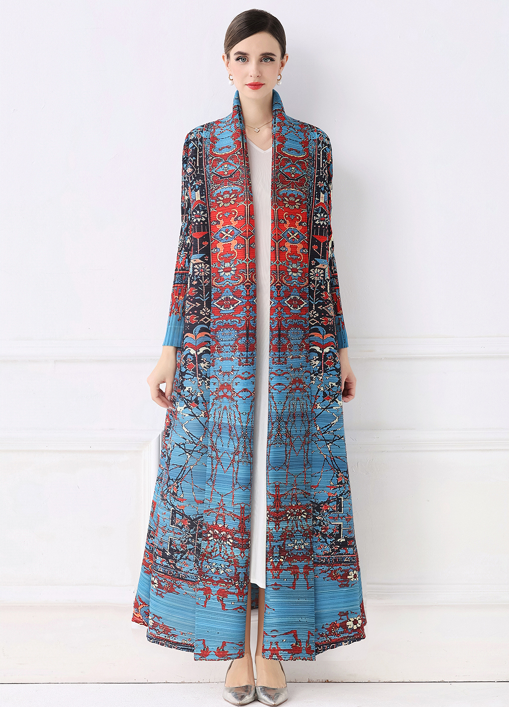 Factory direct sales of Miyake pleated early autumn pleated loose plus size printed outerwear