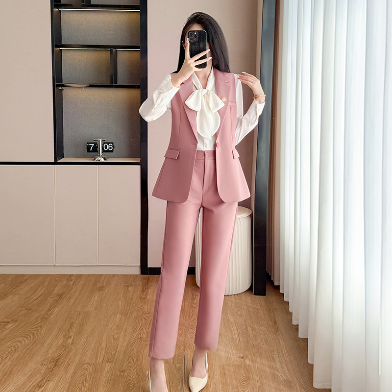 Leisure commuting pink vest set for women's 2025 autumn outfit, new fashionable and simple temperament, goddess style sleeveless vest