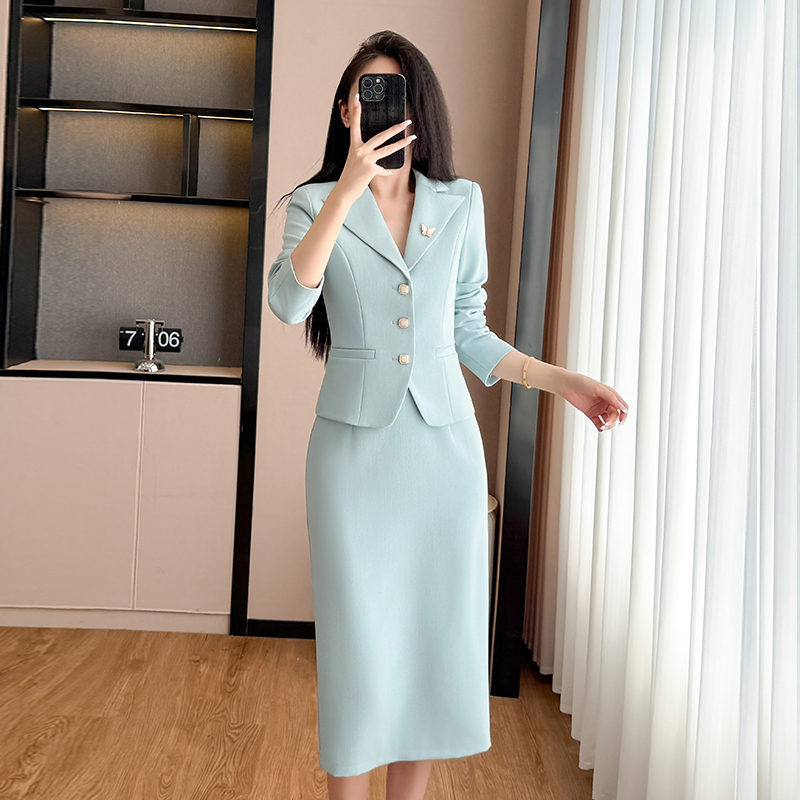 Mingyuan Xiaoxiangfeng Short Coat for Women 2025 Early Autumn Design Sense, niche temperament, goddess style suit, skirt set