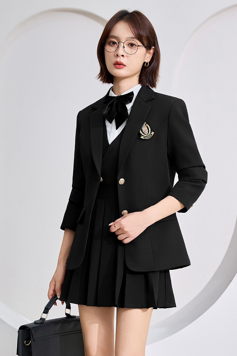 College style class uniform, suit set, women's 2025 autumn new style, fashionable and simple temperament, commuting professional long sleeved suit College style class uniform, suit set, women's 2025 autumn new style, fashionable and simple temperament, commuting professional long sleeved suit