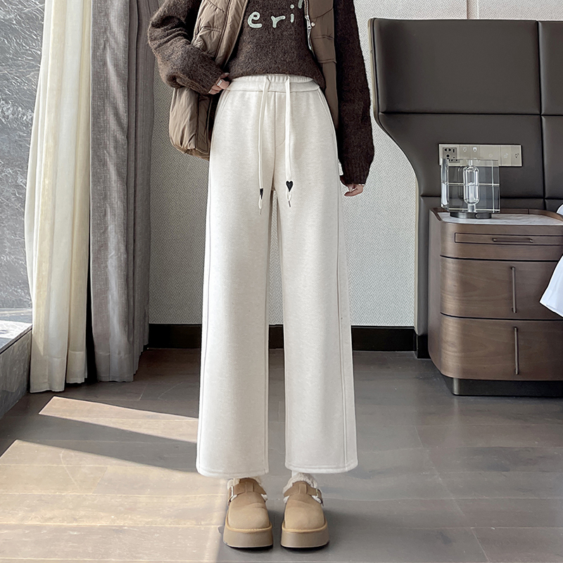 Short eight inch wide leg pants for women in autumn and winter 2025, new casual and versatile OL commuting simple and plush casual pants Short eight inch wide leg pants for women in autumn and winter 2025, new casual and versatile OL commuting simple and plush casual pants