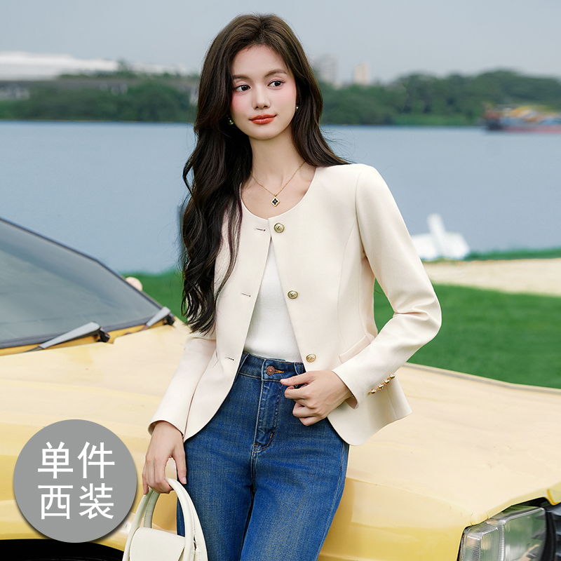 Ladies' temperament, small fragrance style short jacket, women's autumn outfit, new fashionable, simple, western-style, casual and versatile short top Ladies' temperament, small fragrance style short jacket, women's autumn outfit, new fashionable, simple, western-style, casual and versatile short top