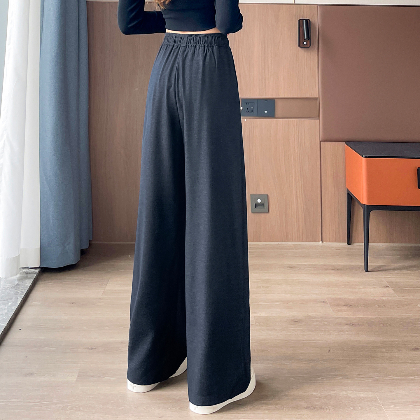 Casual versatile wide leg pants for women in autumn 2025, high waisted and slimming, loose and lazy straight leg pants Casual versatile wide leg pants for women in autumn 2025, high waisted and slimming, loose and lazy straight leg pants