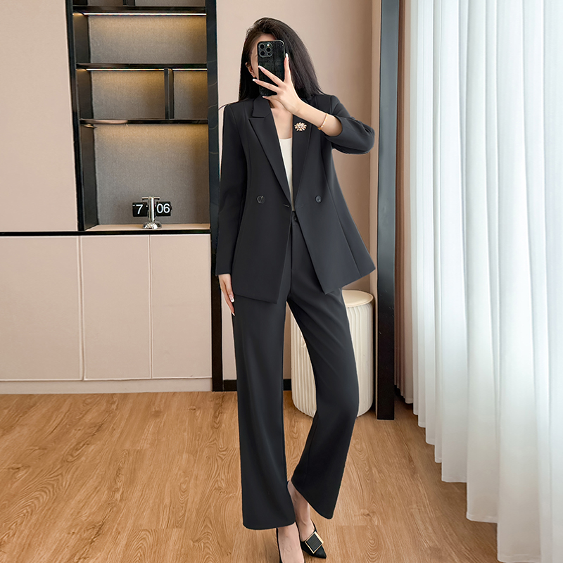 Casual temperament gray suit for women 2025 early autumn new style fashionable and simple goddess style commuting long sleeved suit Casual temperament gray suit for women 2025 early autumn new style fashionable and simple goddess style commuting long sleeved suit
