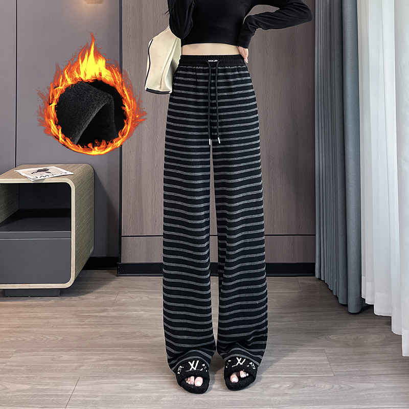 Velvet thickened temperament striped long pants for women in autumn and winter 2025, with a niche and casual design, versatile and elastic waisted wide leg pants Velvet thickened temperament striped long pants for women in autumn and winter 2025, with a niche and casual design, versatile and elastic waisted wide leg pants