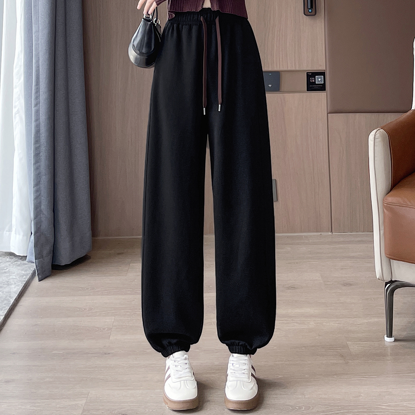 Casual sports pants for women, autumn and winter new style, simple high waisted, loose fit, slimming, versatile, plus size, foot binding, Haren sweatpants Casual sports pants for women, autumn and winter new style, simple high waisted, loose fit, slimming, versatile, plus size, foot binding, Haren sweatpants