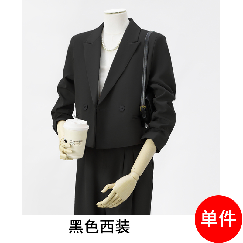 Design sense niche temperament short suit set for women 2025 early autumn new fashionable simple commuting professional suit Design sense niche temperament short suit set for women 2025 early autumn new fashionable simple commuting professional suit