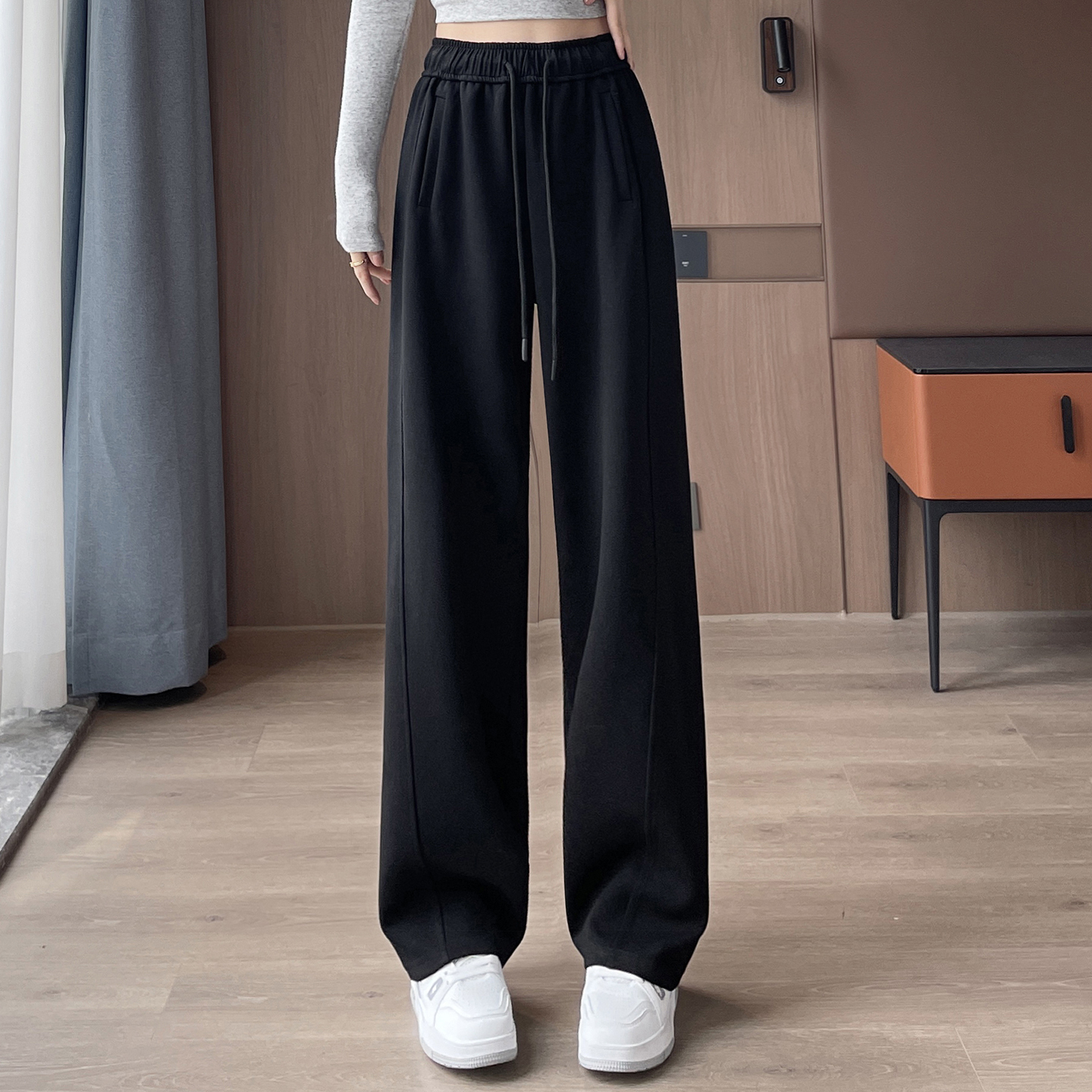 Elastic waist sports pants for women in early autumn 2025, fashionable, simple, casual, versatile, OL commuting versatile wide leg pants Elastic waist sports pants for women in early autumn 2025, fashionable, simple, casual, versatile, OL commuting versatile wide leg pants