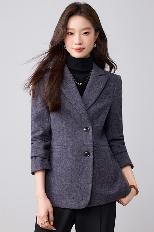 Design sense, temperament, single breasted suit jacket, women's autumn slimming and slimming commuting formal work clothes, long sleeved suit Design sense, temperament, single breasted suit jacket, women's autumn slimming and slimming commuting formal work clothes, long sleeved suit