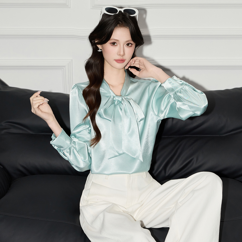 Design inspired Western style lace up shirt for women in autumn 2025, new casual and versatile OL fashionable and simple temperament shirt Design inspired Western style lace up shirt for women in autumn 2025, new casual and versatile OL fashionable and simple temperament shirt