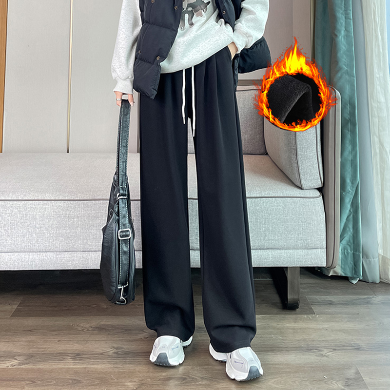 2025 Velvet Thickened Warm Sports Pants for Women's Autumn and Winter Fashion, Simple and Versatile, Elastic Waist, Wide Leg Pants 2025 Velvet Thickened Warm Sports Pants for Women's Autumn and Winter Fashion, Simple and Versatile, Elastic Waist, Wide Leg Pants