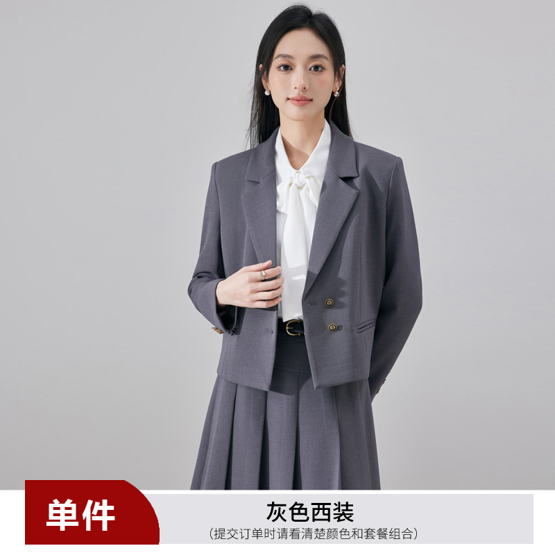 Short style suit for women in early autumn 2025, fashionable and simple temperament, goddess style commuting professional long sleeved suit Short style suit for women in early autumn 2025, fashionable and simple temperament, goddess style commuting professional long sleeved suit