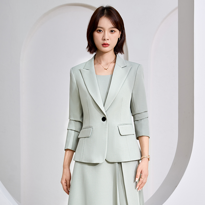 Commuting one button slim fit suit jacket for women in early autumn 2025, simple and capable temperament suit dress set