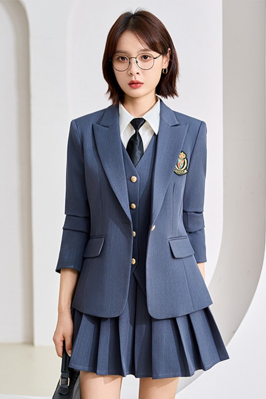 Grey suit vest skirt three piece set professional women's clothing 2025 early autumn simple and capable temperament college style suit Grey suit vest skirt three piece set professional women's clothing 2025 early autumn simple and capable temperament college style suit