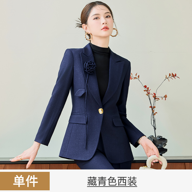 Unique design, high-end suit set, women's early autumn new style, fashionable and simple temperament, goddess style commuting work clothes Unique design, high-end suit set, women's early autumn new style, fashionable and simple temperament, goddess style commuting work clothes