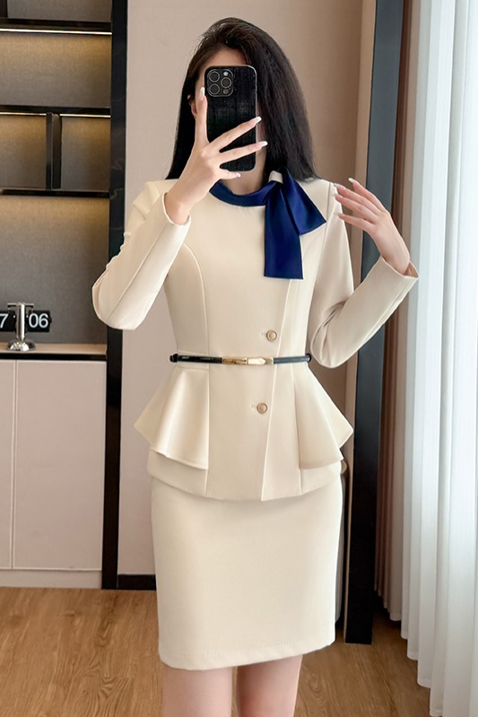 Hotel front desk receptionist professional formal suit set for women 2025 autumn new style slim fit and slimming work clothes Hotel front desk receptionist professional formal suit set for women 2025 autumn new style slim fit and slimming work clothes