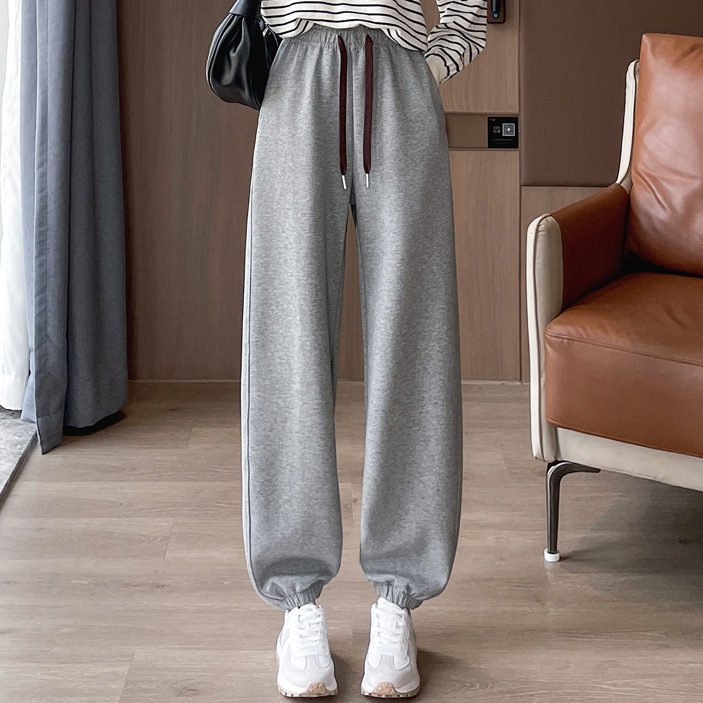 Casual sports pants for women, autumn and winter new style, simple high waisted, loose fit, slimming, versatile, plus size, foot binding, Haren sweatpants