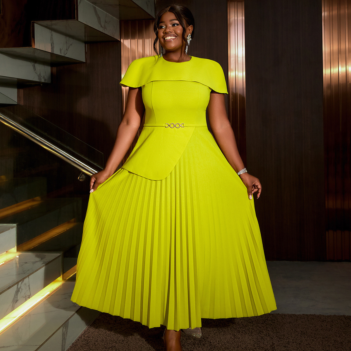 AM040924 Large Size Temperament Cloak Sleeve Dress Banquet Fleece Covering pleated Dress Evening Dresses