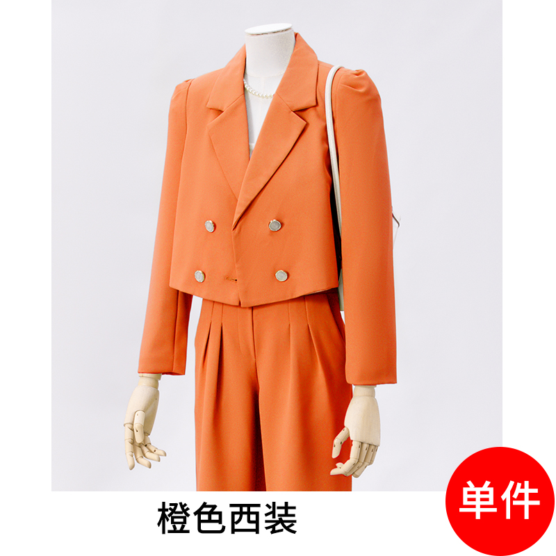 Small double breasted suit set for women in early autumn 2025, fashionable and minimalist design, niche temperament suit Small double breasted suit set for women in early autumn 2025, fashionable and minimalist design, niche temperament suit