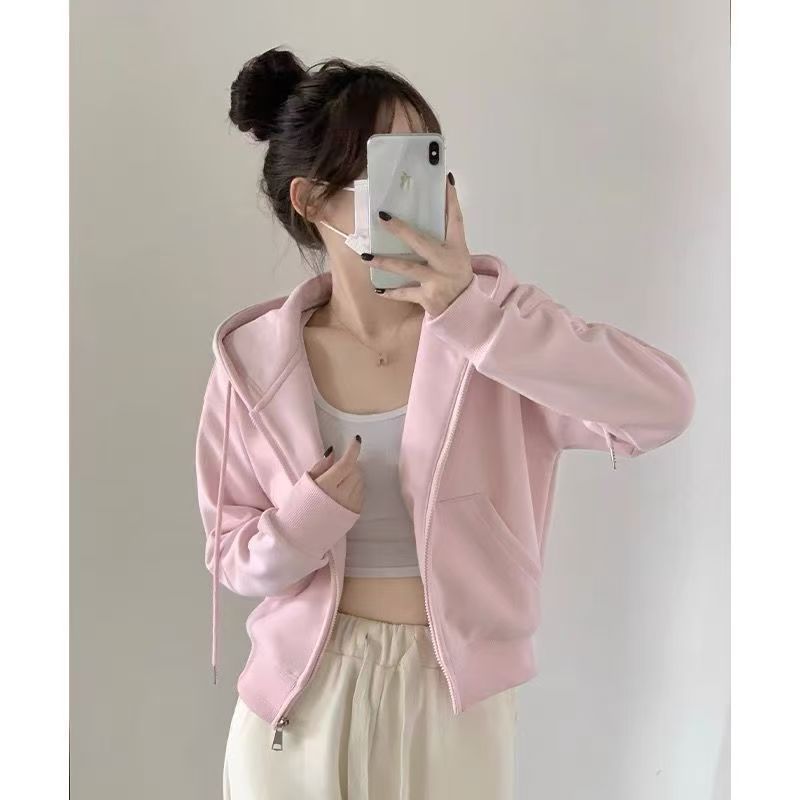 Short zipper hooded sweatshirt for women in early autumn 2025, new small and fashionable style, simple temperament, casual versatile jacket Short zipper hooded sweatshirt for women in early autumn 2025, new small and fashionable style, simple temperament, casual versatile jacket