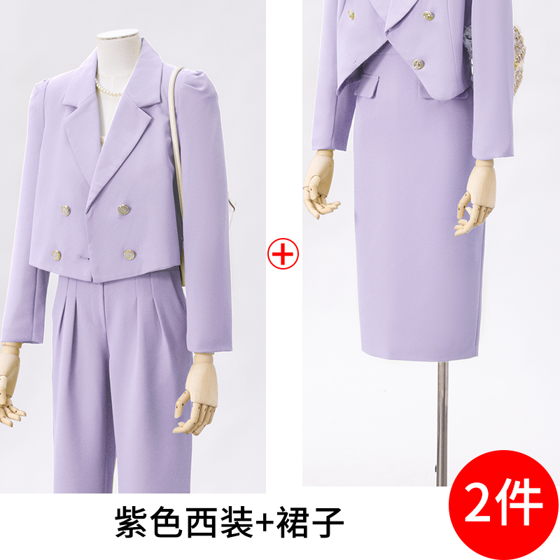 Small double breasted suit set for women in early autumn 2025, fashionable and minimalist design, niche temperament suit Small double breasted suit set for women in early autumn 2025, fashionable and minimalist design, niche temperament suit