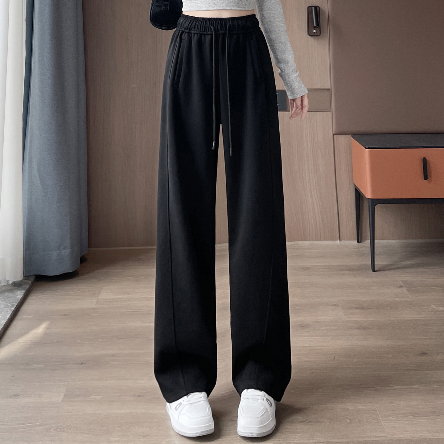 Elastic waist sports pants for women in early autumn 2025, fashionable, simple, casual, versatile, OL commuting versatile wide leg pants Elastic waist sports pants for women in early autumn 2025, fashionable, simple, casual, versatile, OL commuting versatile wide leg pants