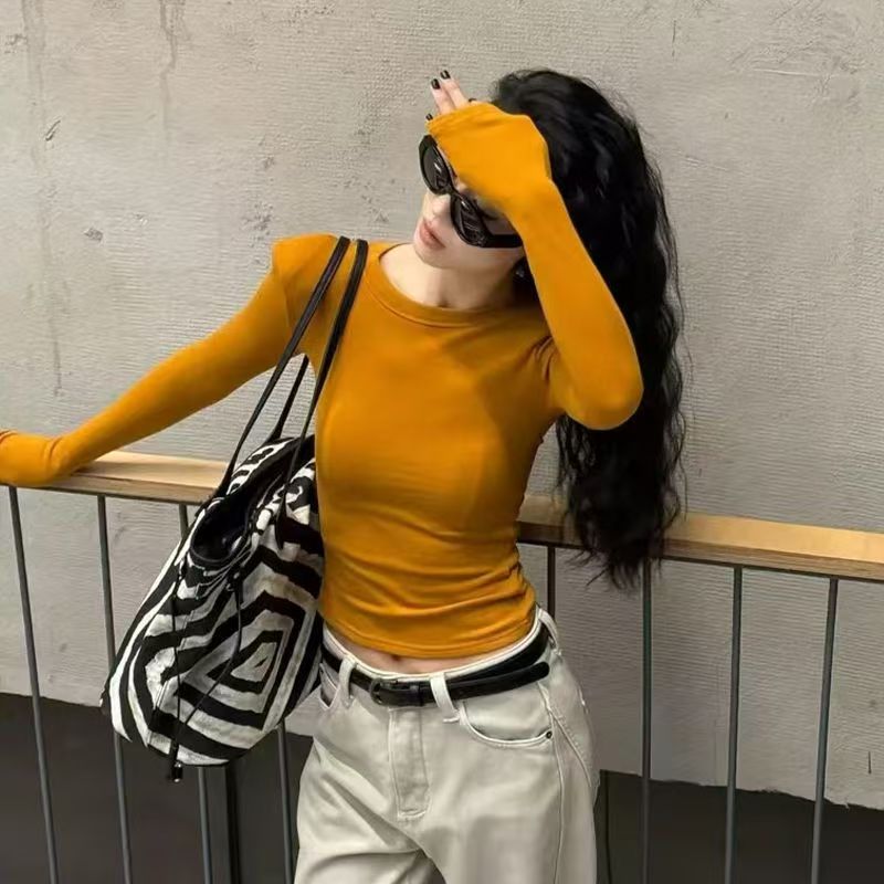 Short and petite long sleeved T-shirt for women in early autumn 2025, slim fit and slimming temperament, casual versatile round neck base shirt