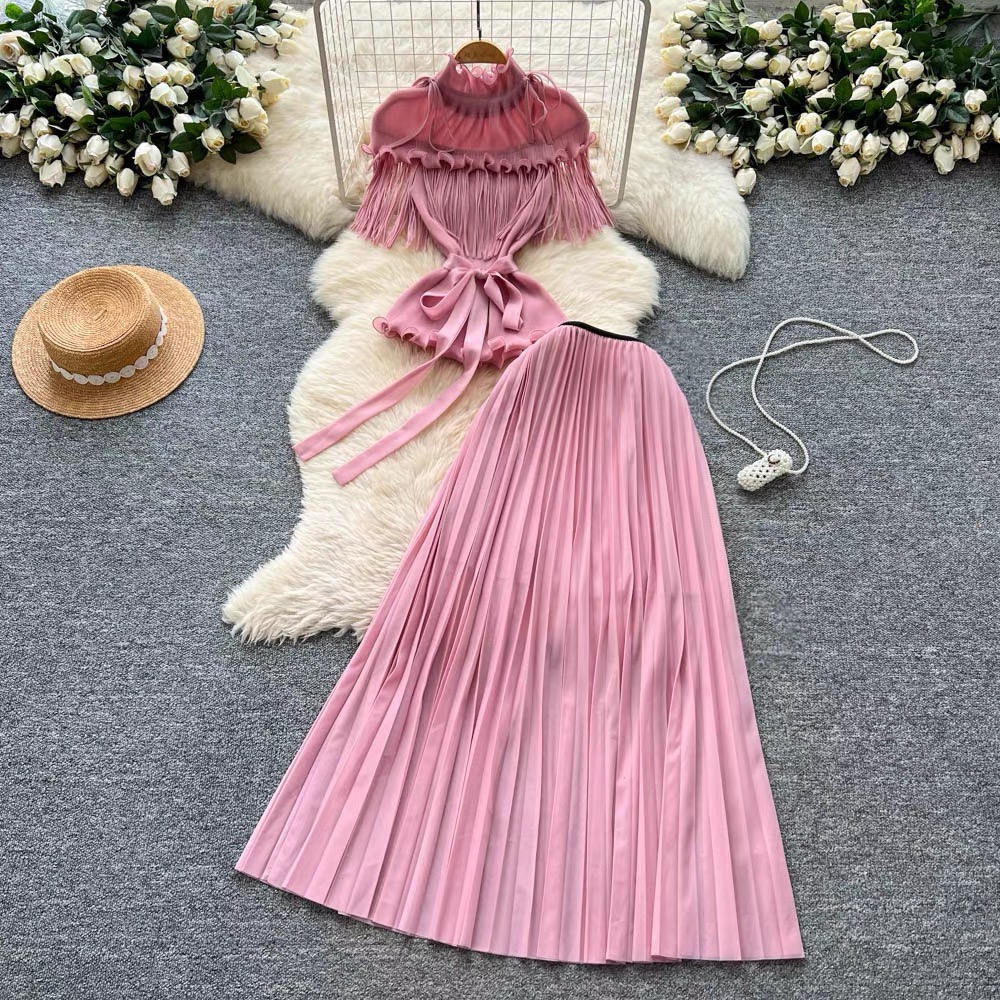 Wrinkled European and American cross-border mushroom edge tassel design with a sense of cinching waist top, pleated skirt, versatile half skirt, light luxury set