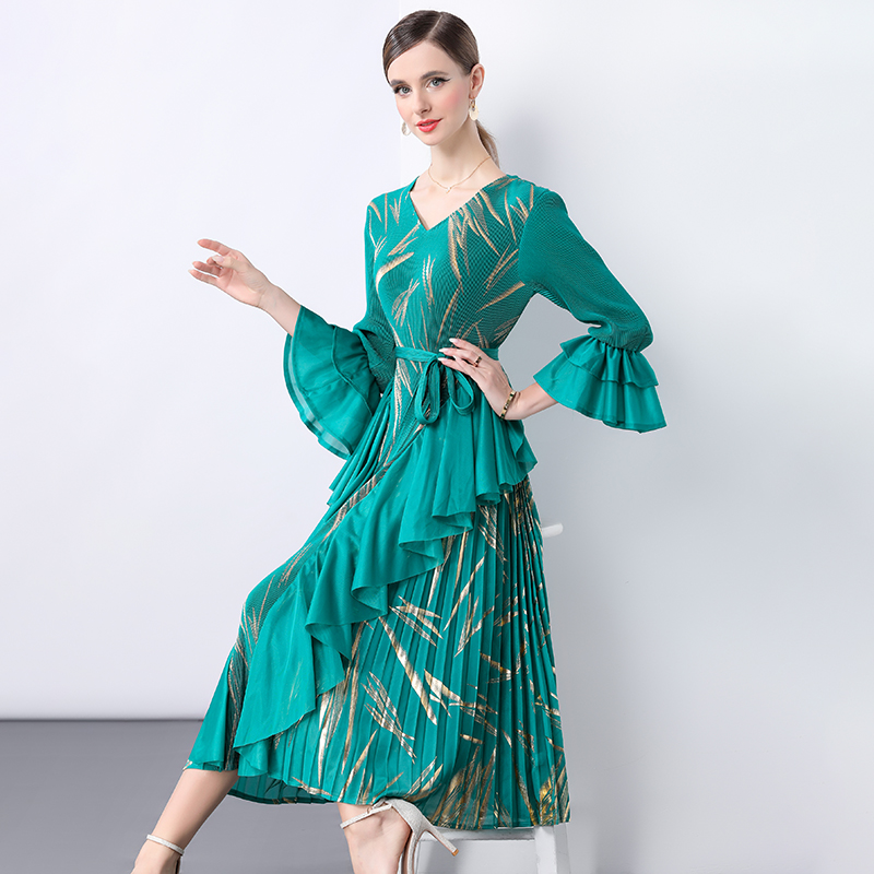 Miyake 2025 women's hot stamping lotus leaf edge heavy design sense pleated skirt pleated tie summer waist cinching cross-border long skirt Miyake 2025 women's hot stamping lotus leaf edge heavy design sense pleated skirt pleated tie summer waist cinching cross-border long skirt