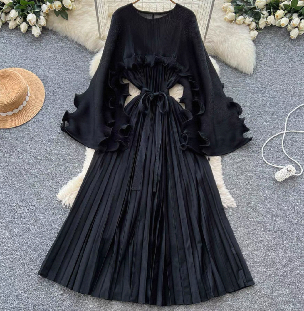 European and American foreign trade mushroom edge shawl sleeve long sleeved autumn pleated grand display three bedroom dress African batball sleeve long skirt European and American foreign trade mushroom edge shawl sleeve long sleeved autumn pleated grand display three bedroom dress African batball sleeve long skirt