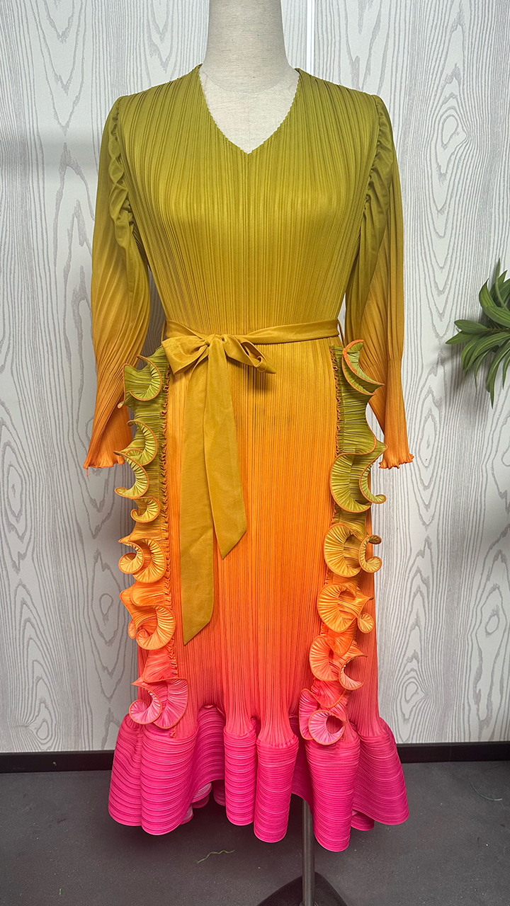 Sanzhai Foreign Trade Light Luxury High end Dress Gradient Color Lotus Leaf Edge Mushroom Edge Heavy duty Folded Long pleated Dress Sanzhai Foreign Trade Light Luxury High end Dress Gradient Color Lotus Leaf Edge Mushroom Edge Heavy duty Folded Long pleated Dress
