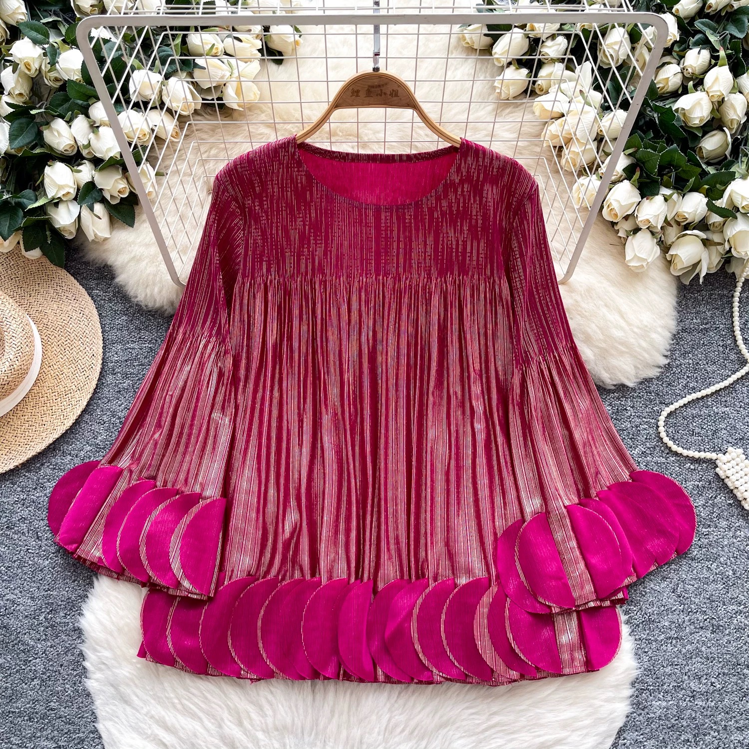 Gold foil pleated three-dimensional decoration loose autumn style ruffle top cross-border flared sleeve pleated design women's T-shirt