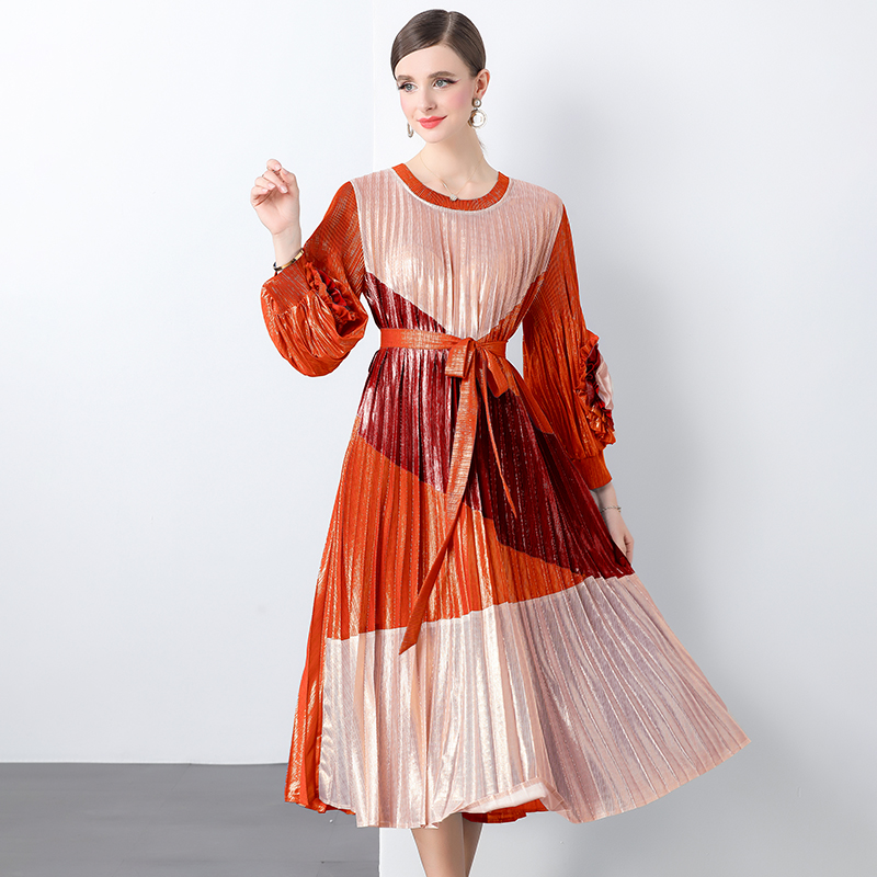 Miyake 2025 Cross border High end Hot Stamped Lantern Sleeve Folded Dress with Strap up 3D Decorative Flower Fairy Style Skirt Miyake 2025 Cross border High end Hot Stamped Lantern Sleeve Folded Dress with Strap up 3D Decorative Flower Fairy Style Skirt