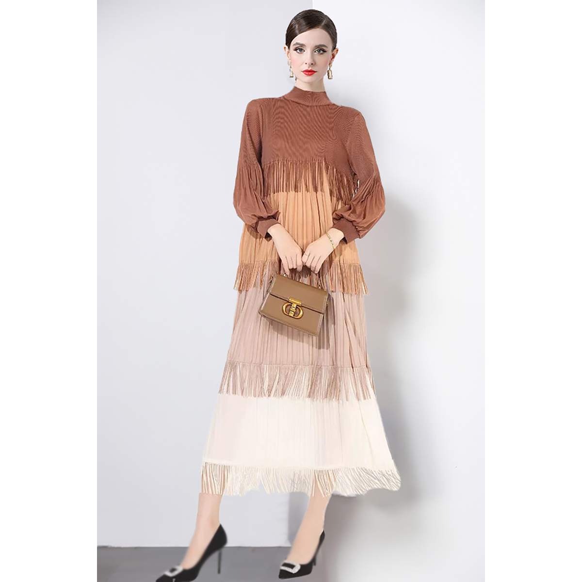 Miyake Europe and America Cross border Color blocked Heavy Industry Large Sized Tassel Splicing Wrinkle Dress Design Feel Loose New High End Customization Miyake Europe and America Cross border Color blocked Heavy Industry Large Sized Tassel Splicing Wrinkle Dress Design Feel Loose New High End Customization