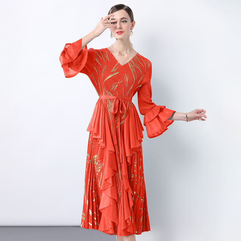 Miyake 2025 women's hot stamping lotus leaf edge heavy design sense pleated skirt pleated tie summer waist cinching cross-border long skirt Miyake 2025 women's hot stamping lotus leaf edge heavy design sense pleated skirt pleated tie summer waist cinching cross-border long skirt