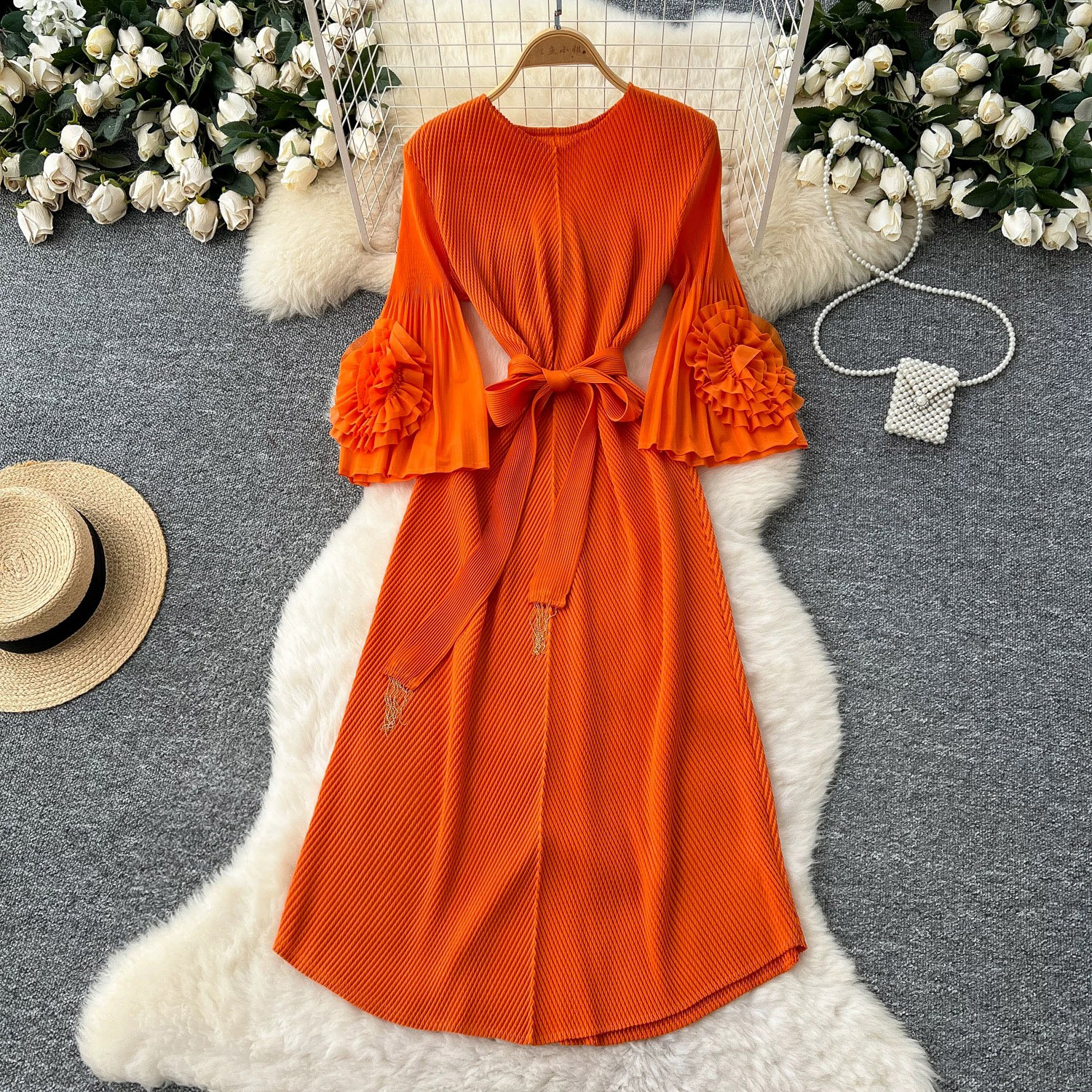 Miyake 2025 New Cross border Western Style Belt with Three Dimensional Flower Horn Sleeve Fish Scale Dragon Scale Folded Long Dress for Women Miyake 2025 New Cross border Western Style Belt with Three Dimensional Flower Horn Sleeve Fish Scale Dragon Scale Folded Long Dress for Women