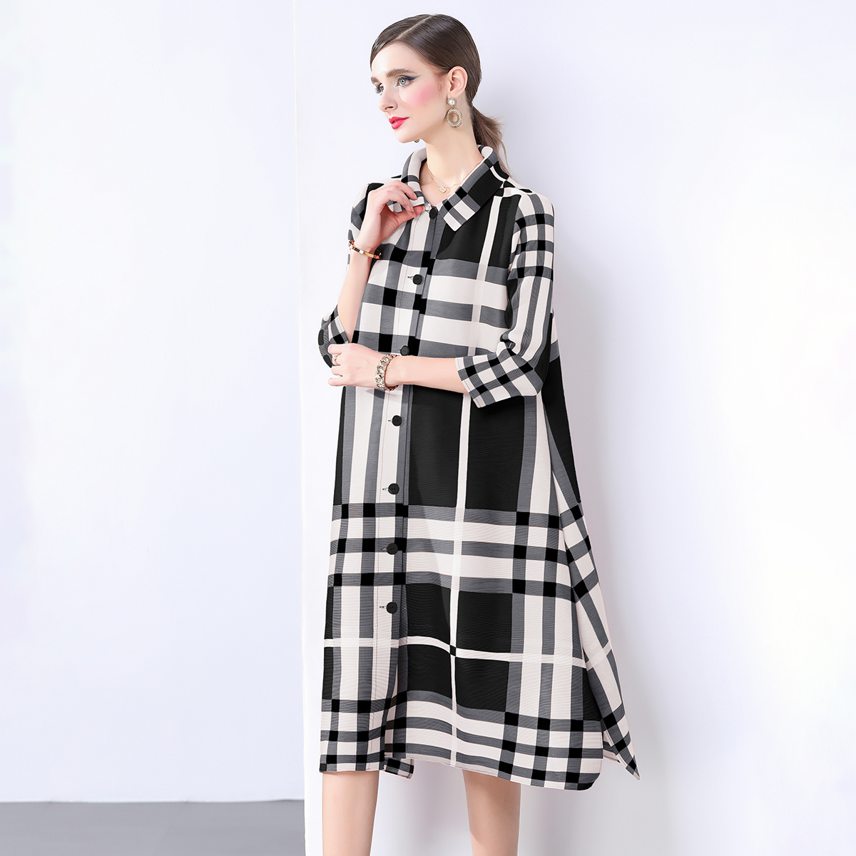 Miyake Spring and Autumn Korean version loose plus size medium long pleated shirt skirt, female design sense, niche casual shirt jacket Miyake Spring and Autumn Korean version loose plus size medium long pleated shirt skirt, female design sense, niche casual shirt jacket