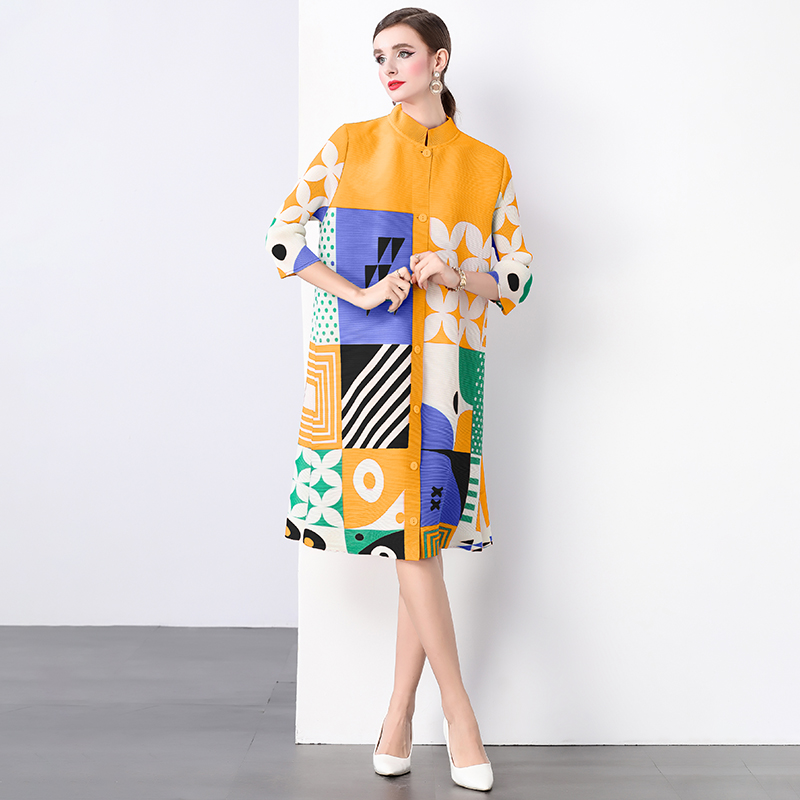 Sanzhai Spring and Autumn Mid length Loose Printed Slimming and Age Reducing Large Size MM Stand up Collar Folded Nine Inch Sleeve Dress Sanzhai Spring and Autumn Mid length Loose Printed Slimming and Age Reducing Large Size MM Stand up Collar Folded Nine Inch Sleeve Dress