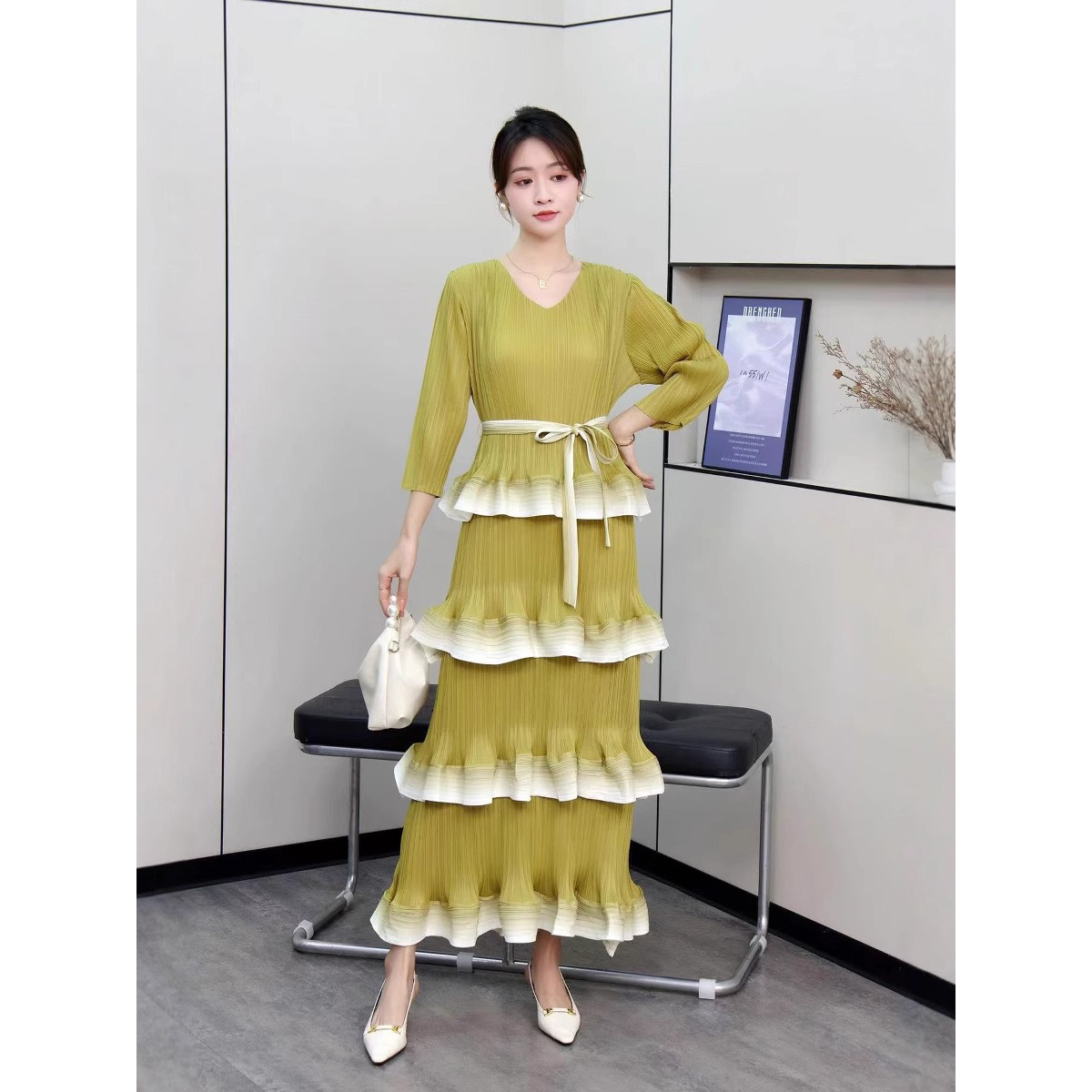 Miyake cross-border gradient color light luxury niche ruffle edge pleated cake skirt heavy-duty pleated slim fit long dress Miyake cross-border gradient color light luxury niche ruffle edge pleated cake skirt heavy-duty pleated slim fit long dress