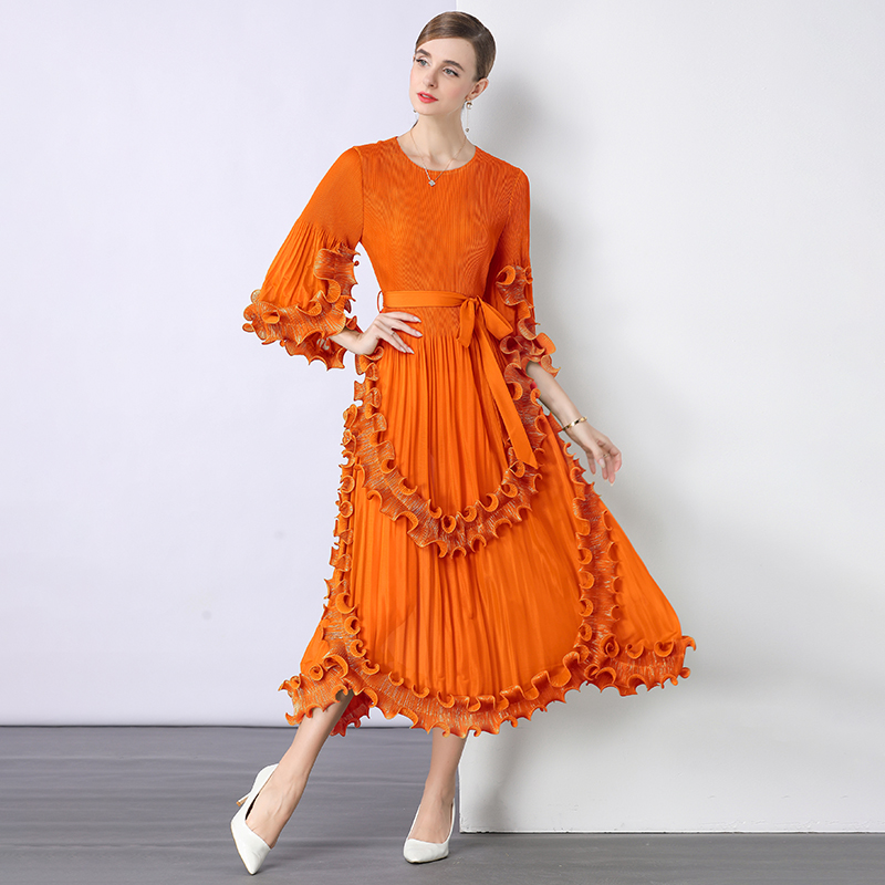 European and American court style hot stamping three bedroom dress with pleated fungus edges, high-end heavy industry cross-border loose waist dress European and American court style hot stamping three bedroom dress with pleated fungus edges, high-end heavy industry cross-border loose waist dress