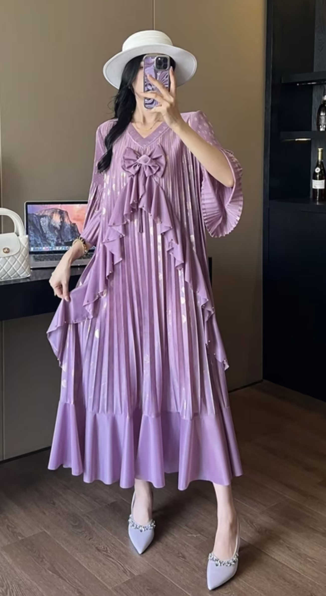 Miyake French style light luxury ruffle edge butterfly bow pleated trumpet sleeve hot stamping small fragrant style dress design feeling nail beads Miyake French style light luxury ruffle edge butterfly bow pleated trumpet sleeve hot stamping small fragrant style dress design feeling nail beads