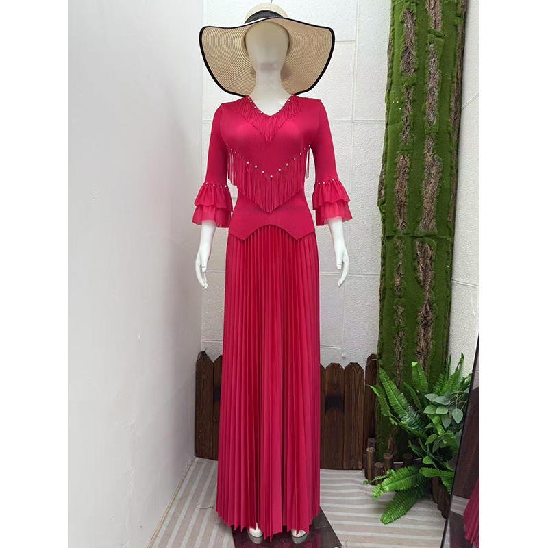 Miyake Cross border Nail Diamond Tassel Folded Set with Hundred Fold Grand Swing Long Skirt with Ruffle Sleeves Loose Top for European and American Women Miyake Cross border Nail Diamond Tassel Folded Set with Hundred Fold Grand Swing Long Skirt with Ruffle Sleeves Loose Top for European and American Women