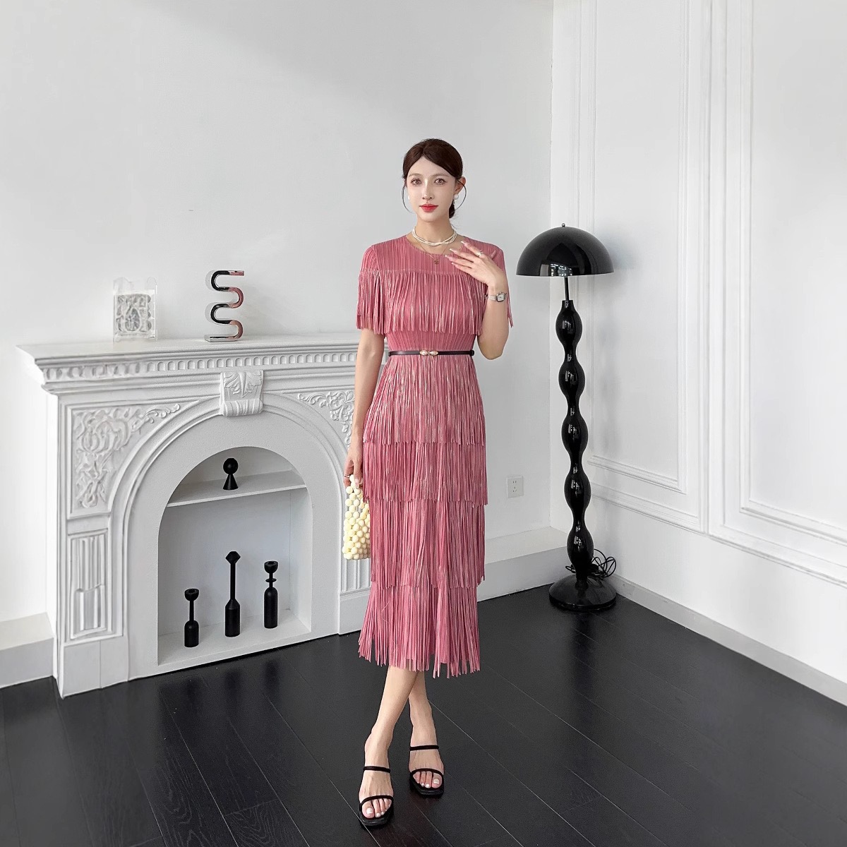 Miyake 2025 foreign trade hot stamping tassel cake skirt European and American short sleeved summer new elegant loose pleated dress