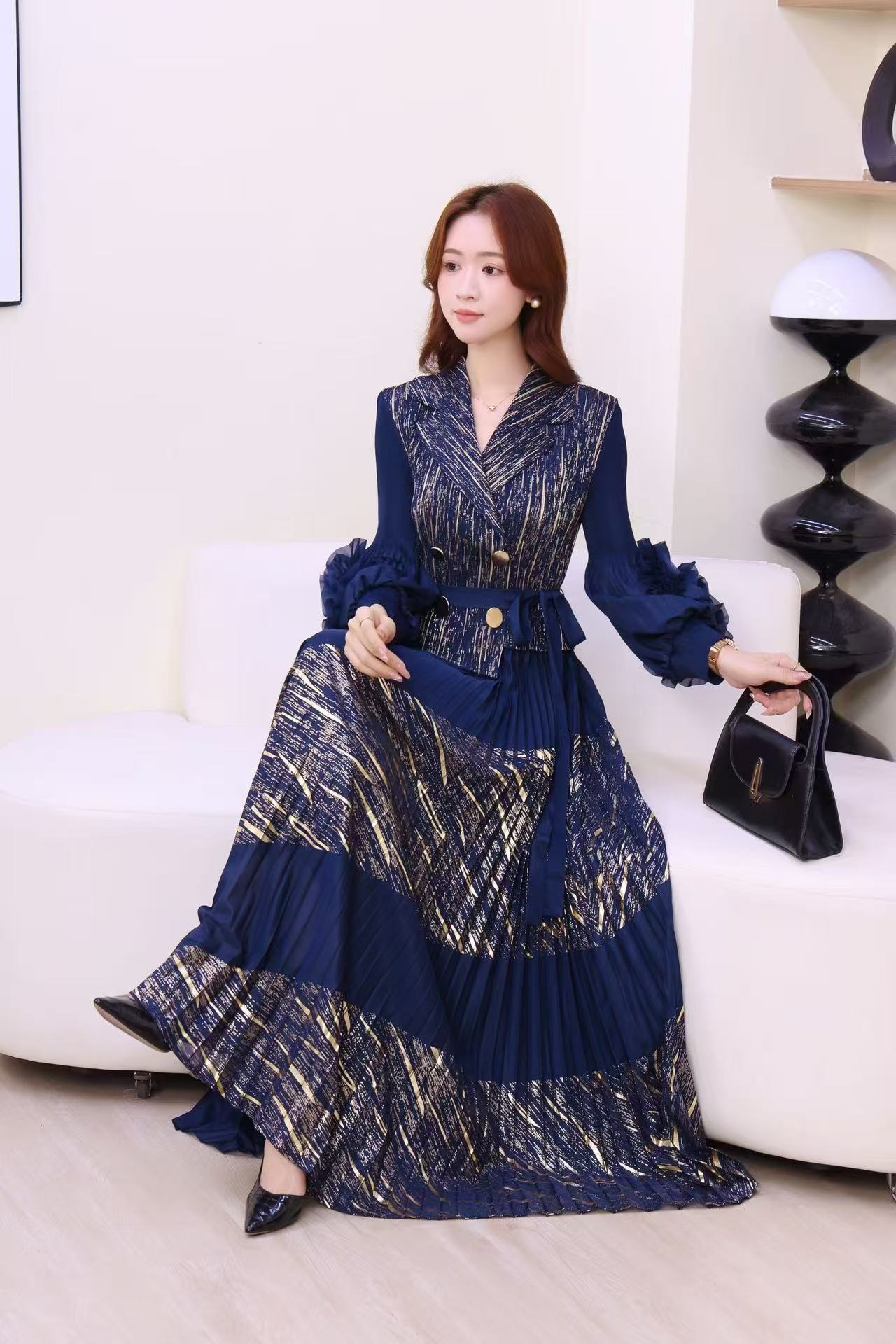 Miyake European and American foreign trade plate flower three-dimensional flower decoration pleated gold foil splicing dress lantern sleeves women's large swing skirt