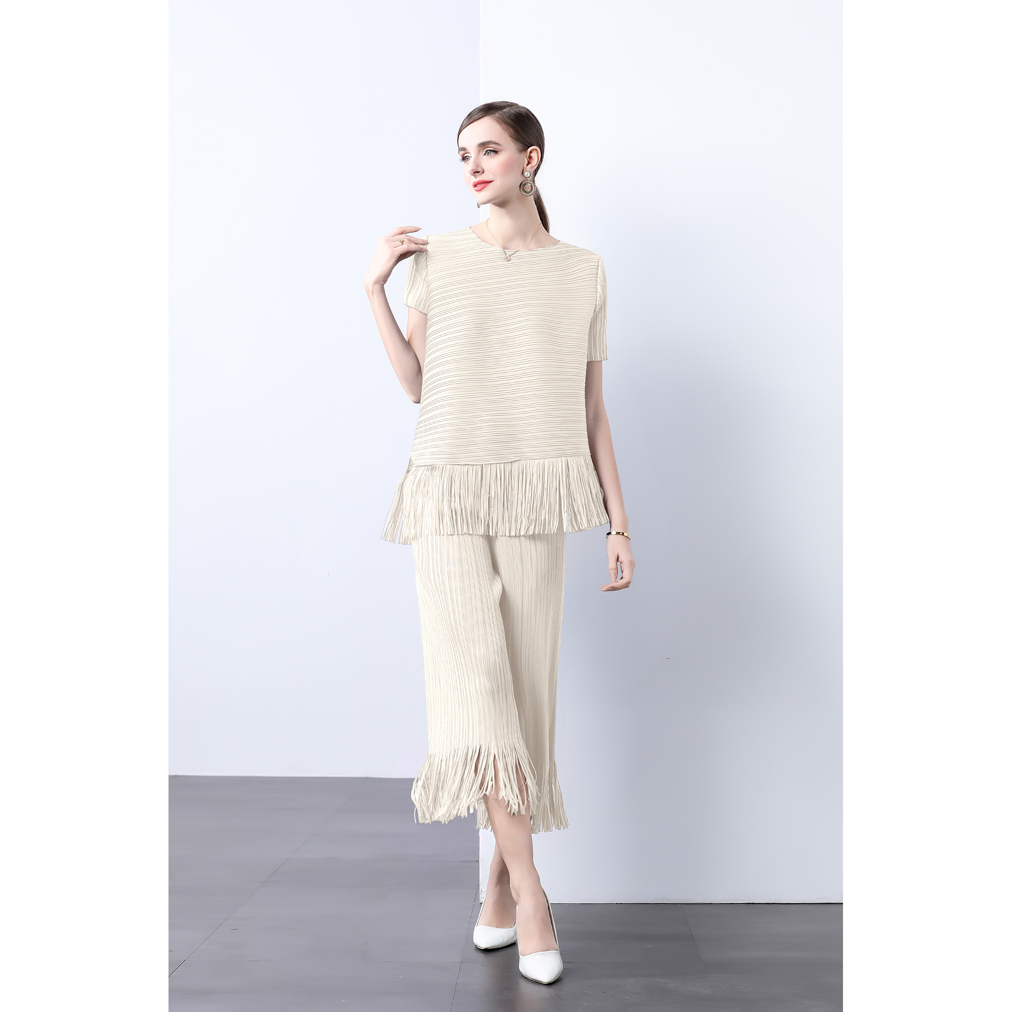 Miyake European and American style pleated fringe design, loose and irregular top, slimming and wide leg pants two-piece set for women Miyake European and American style pleated fringe design, loose and irregular top, slimming and wide leg pants two-piece set for women
