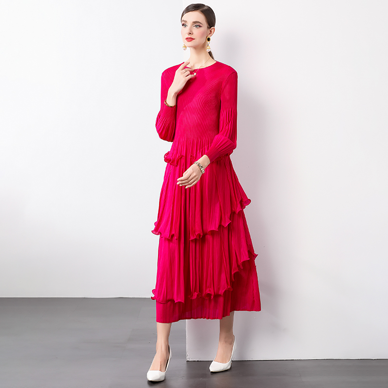 Miyake Foreign Trade Heavy Industry Mushroom Edge Design Lantern Sleeves Long Sleeves Round Neck European and American Medium length Skirt Folded Women's Dress Miyake Foreign Trade Heavy Industry Mushroom Edge Design Lantern Sleeves Long Sleeves Round Neck European and American Medium length Skirt Folded Women's Dress